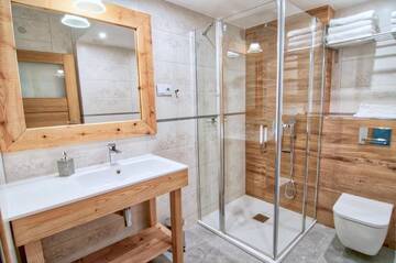 Фото номера Апартаменты Делюкс Апартаменты Apartamenty Słodki Zakątek г. Мушина 4
